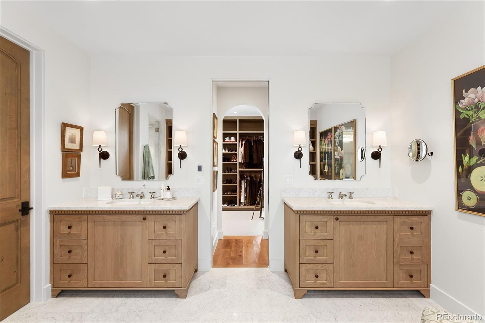 2821 E Cedar Avenue Unit: 18