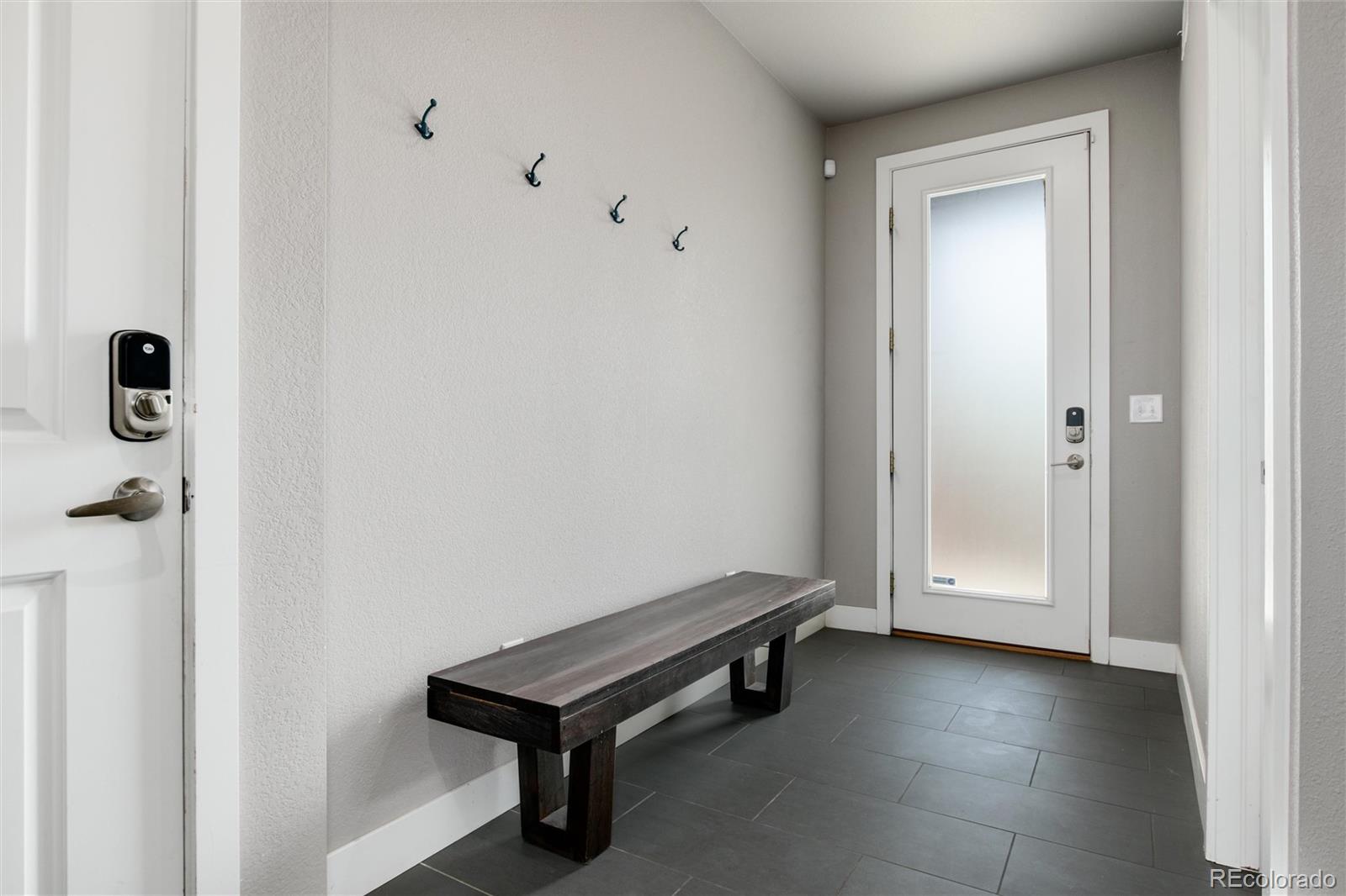 1733 Grove Street Unit: 4