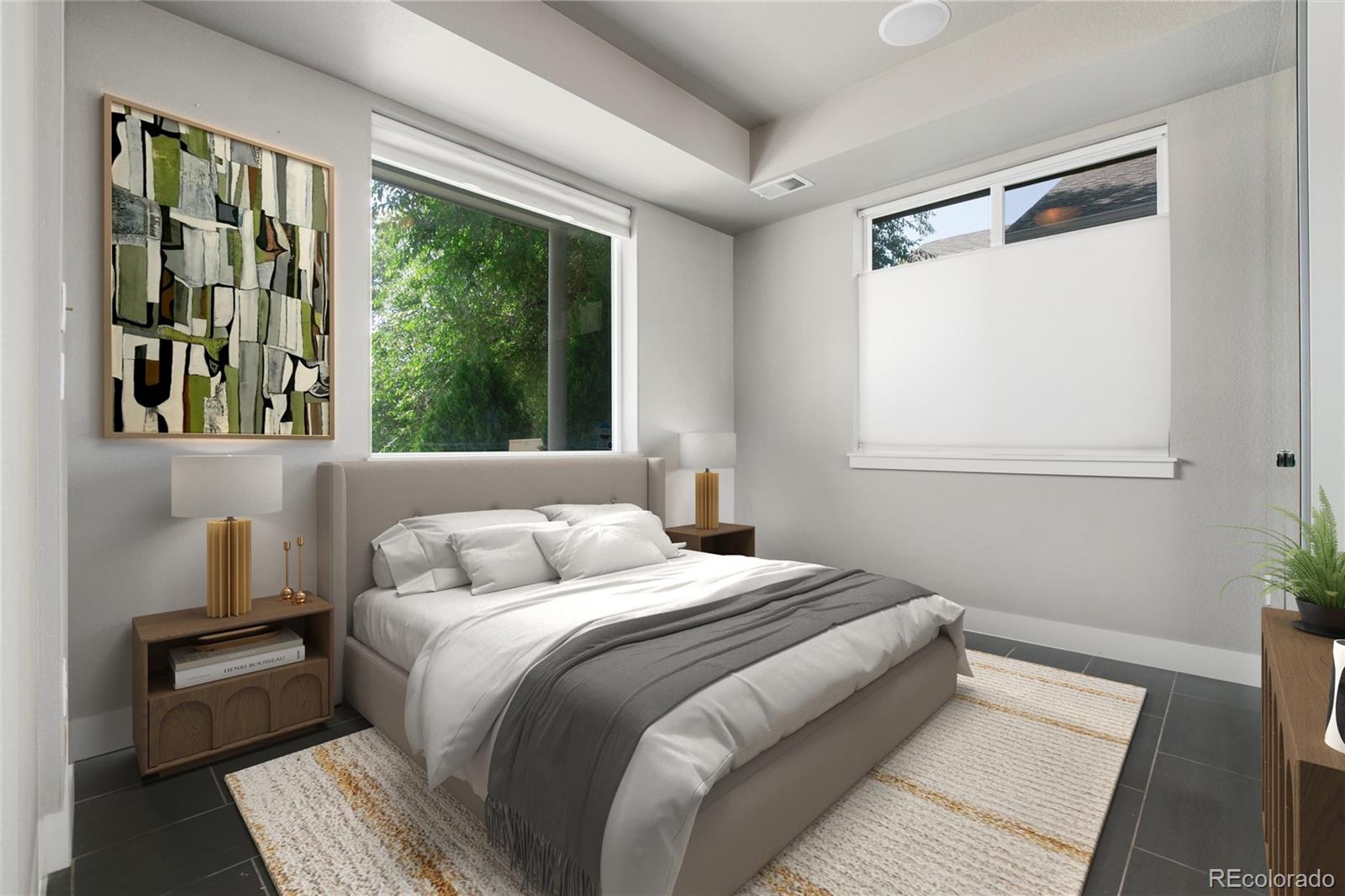 1733 Grove Street Unit: 4