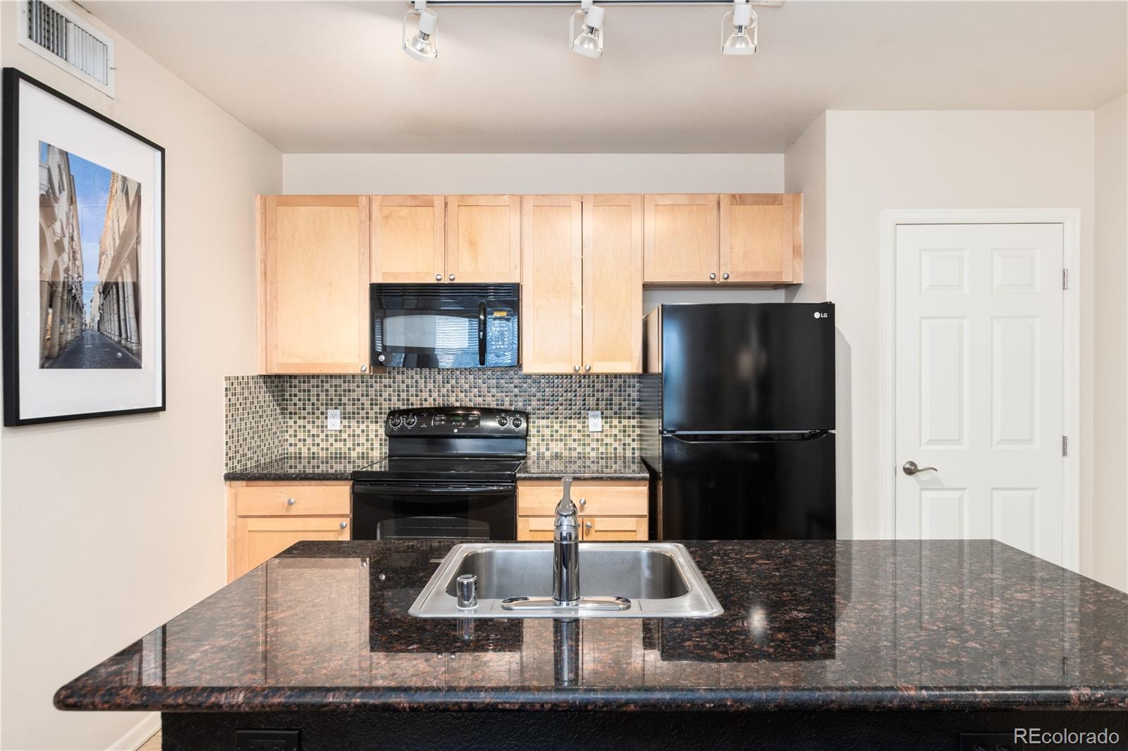 1623 Saint Paul Street Unit: 301