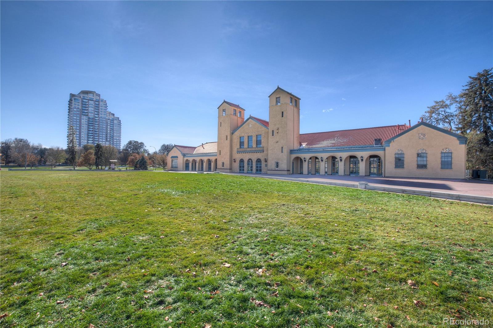 1623 Saint Paul Street Unit: 301