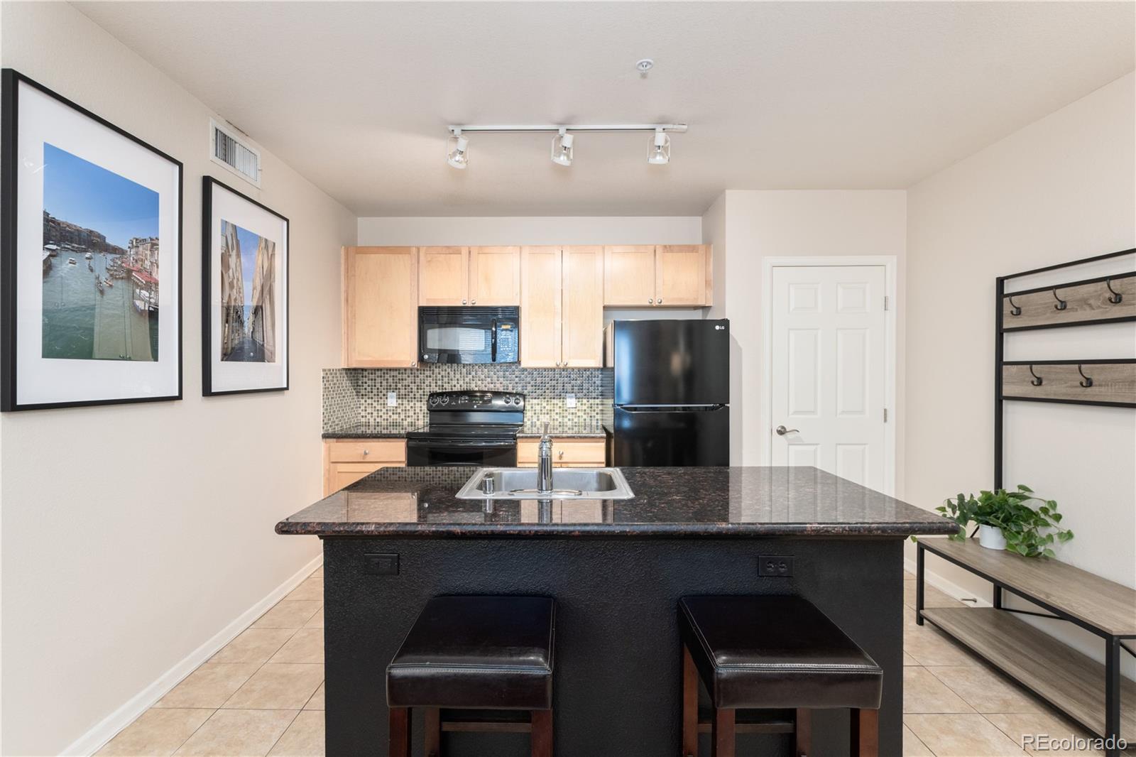 1623 Saint Paul Street Unit: 301