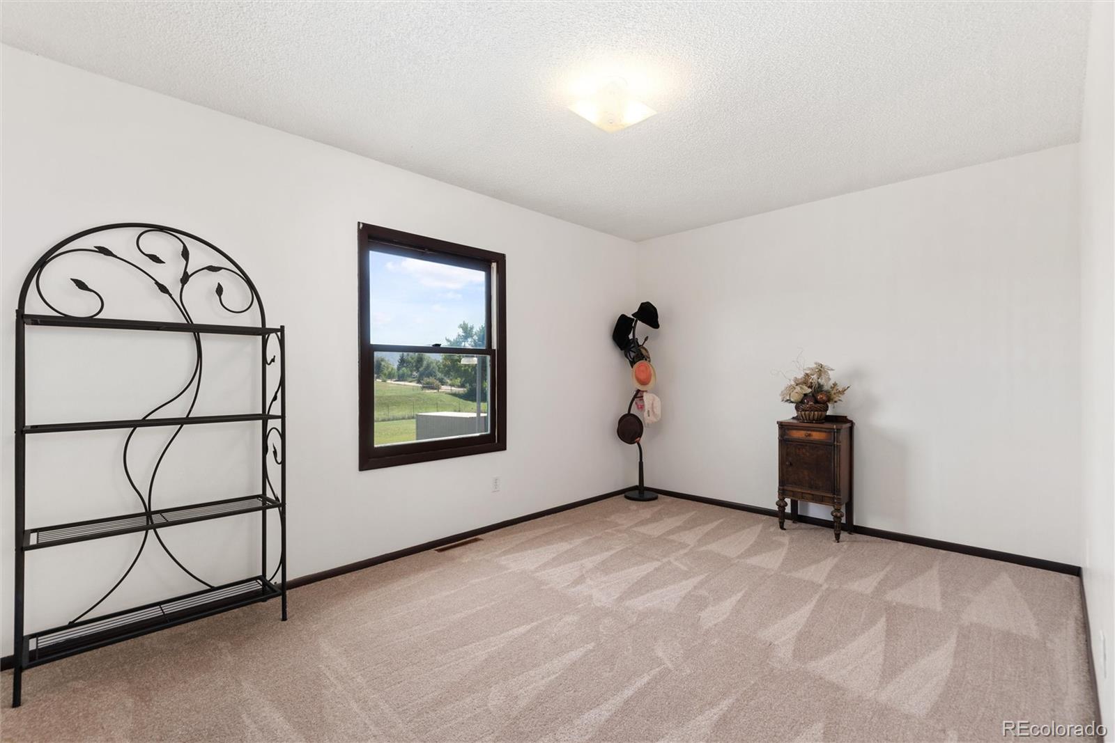 10996 N Solar Drive