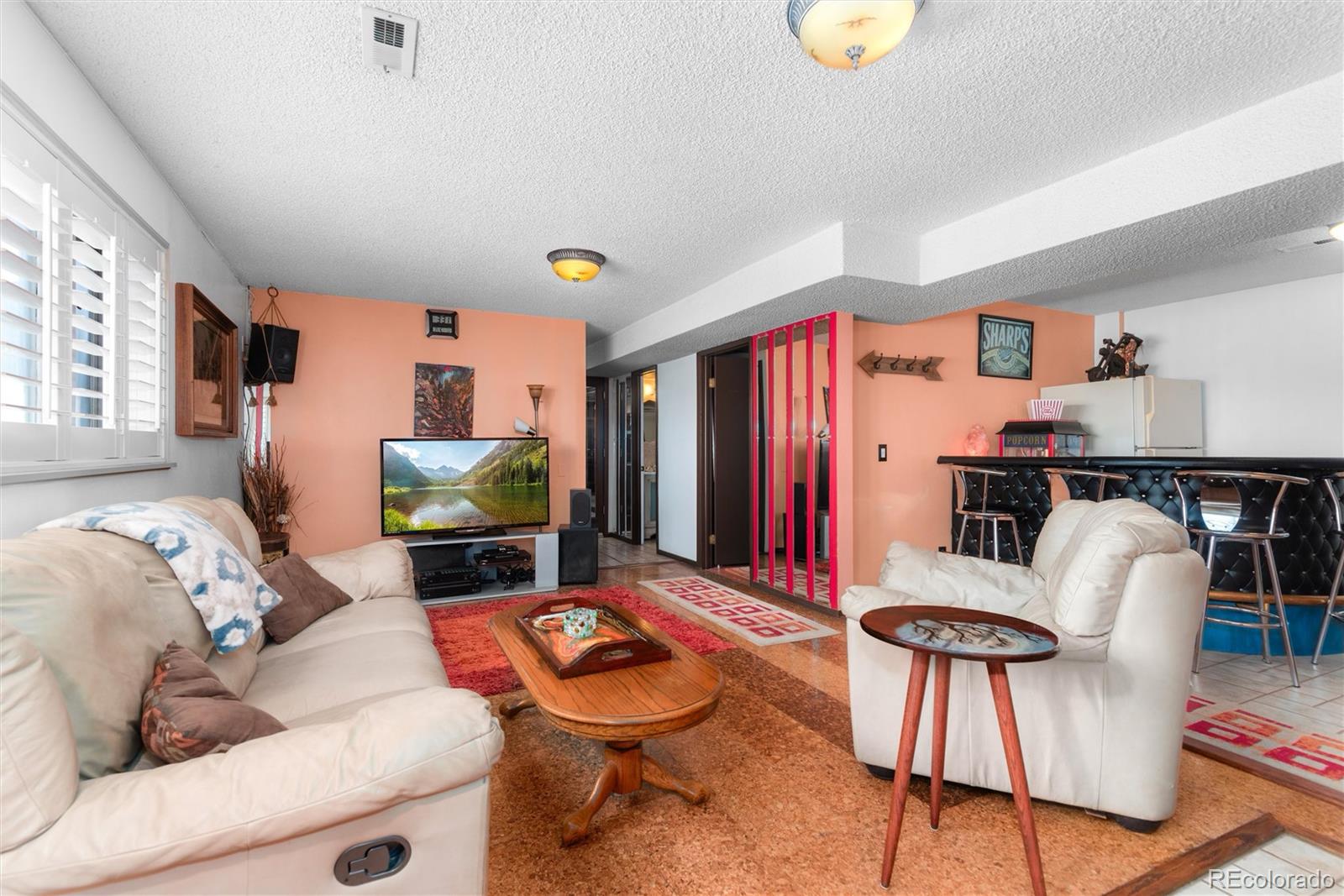 10996 N Solar Drive