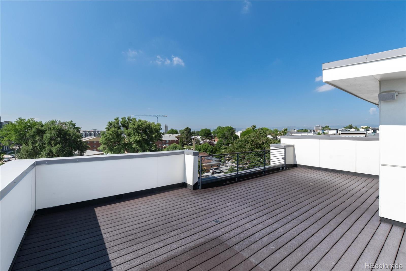 1733 Grove Street Unit: 4