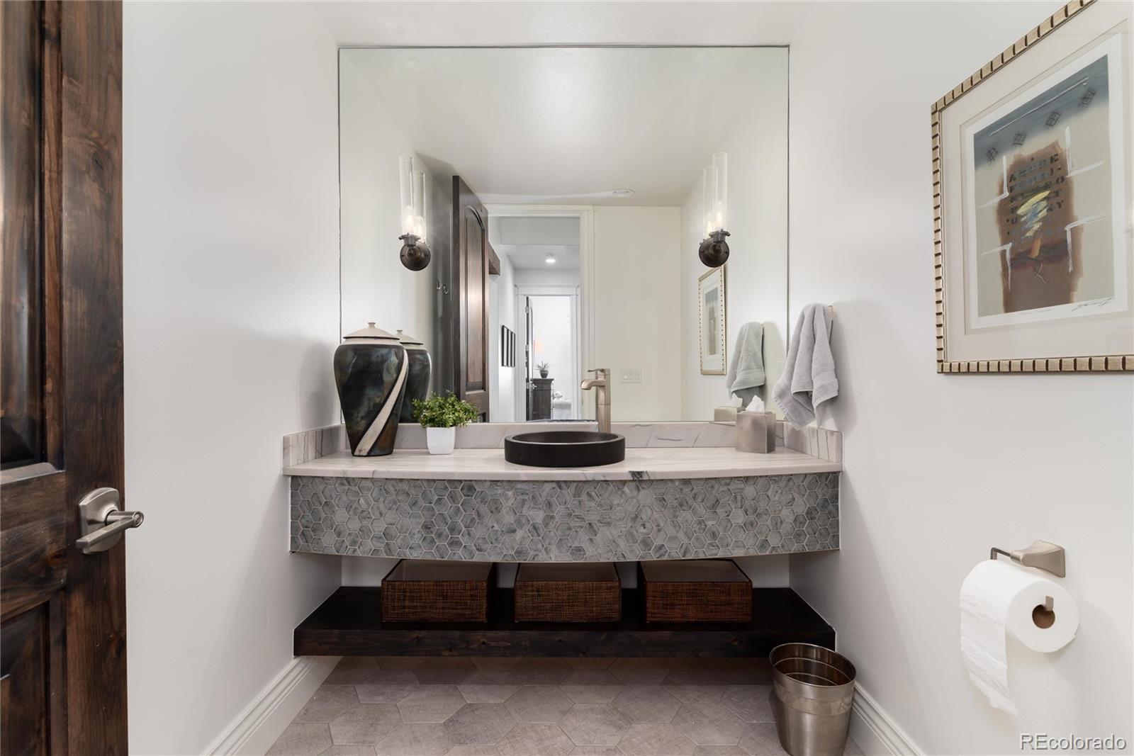 8310 Raphael Lane