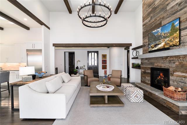 8310 Raphael Lane