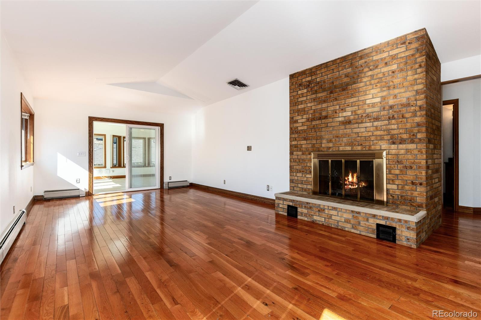 7809 S Dudley Street