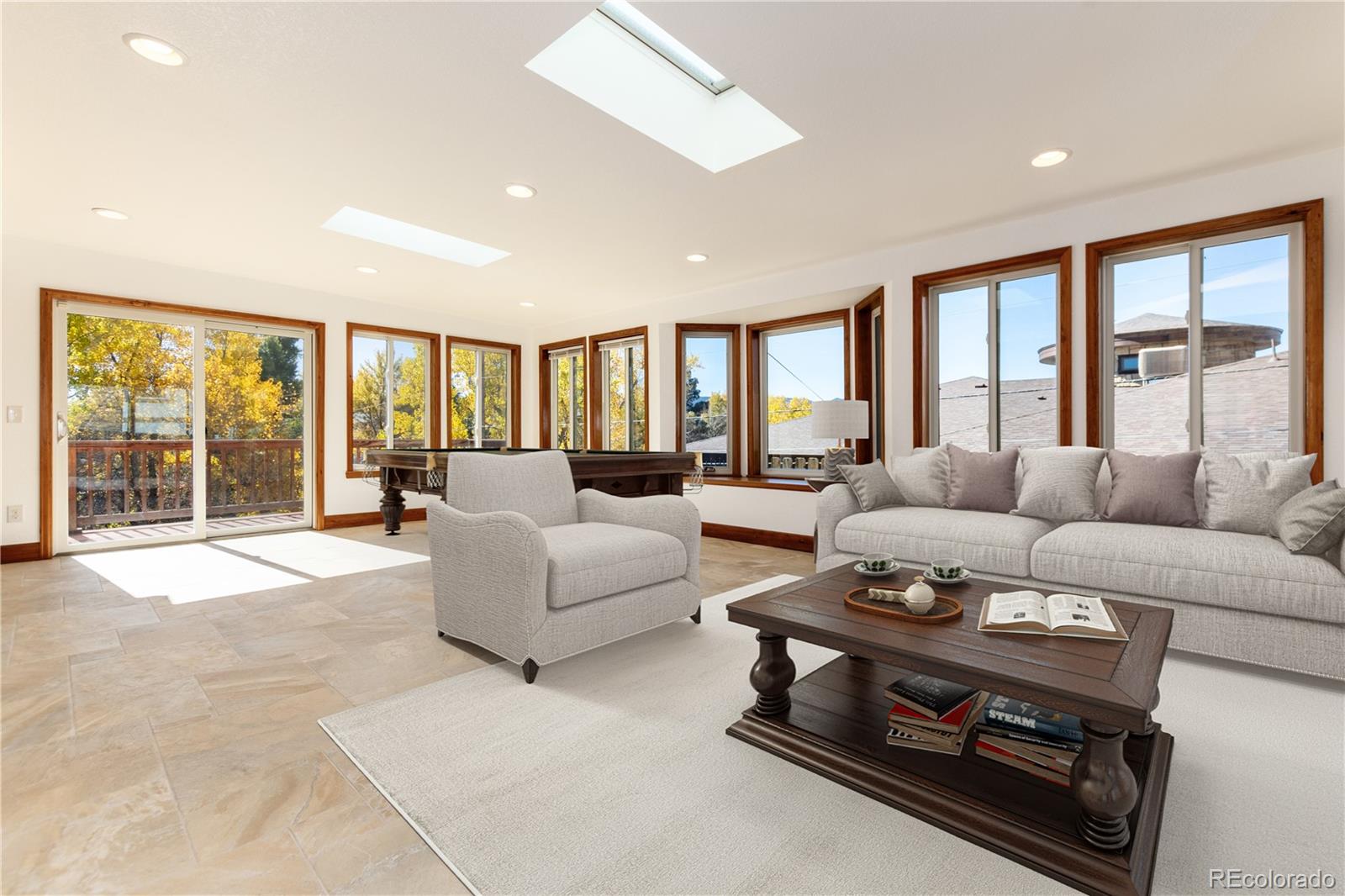 7809 S Dudley Street