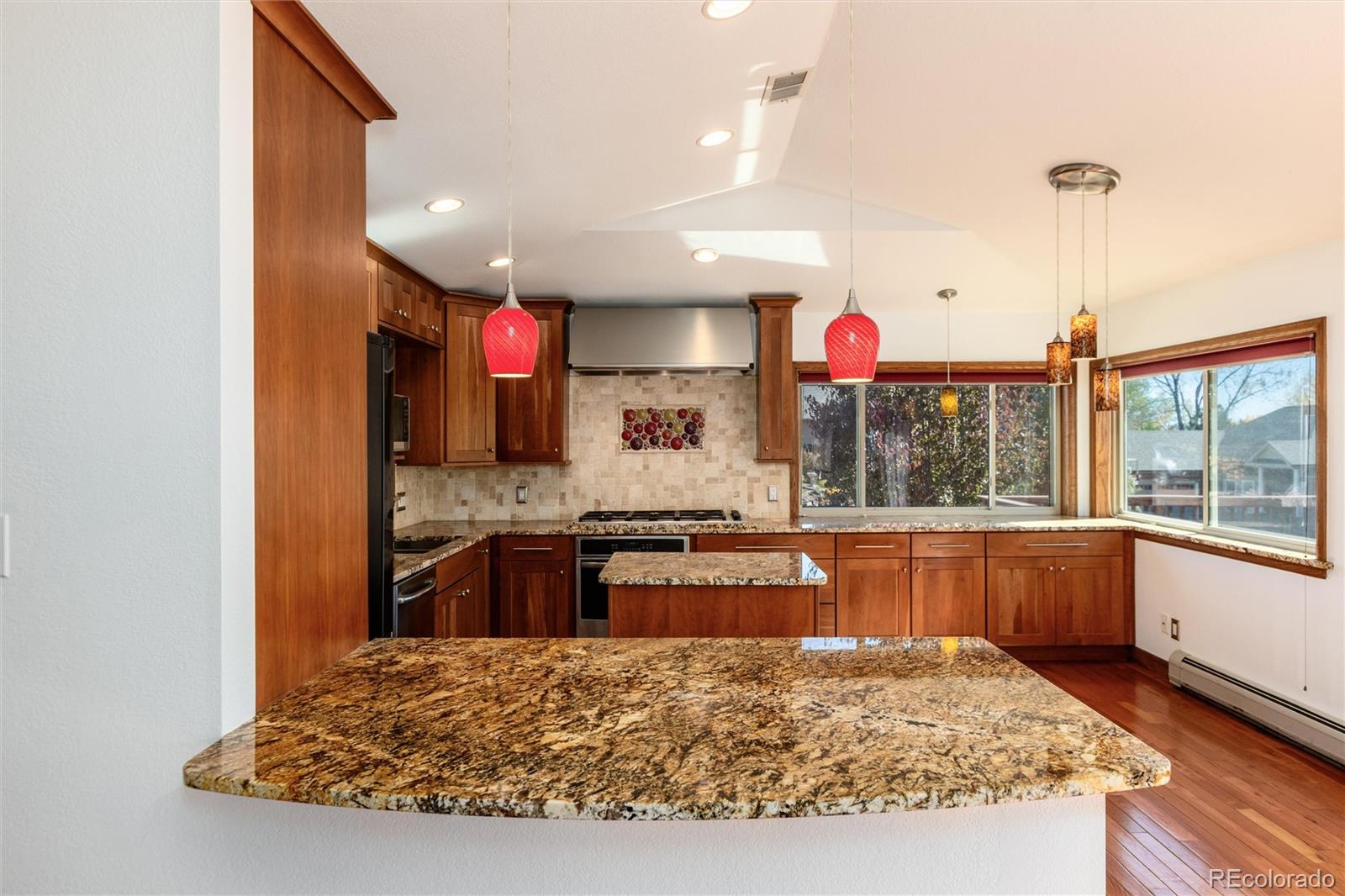 7809 S Dudley Street