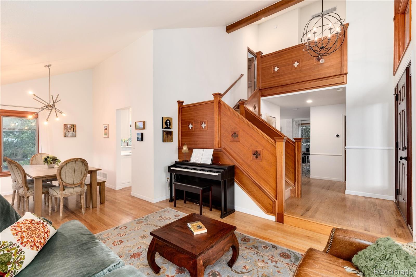 6 Tecoma Circle