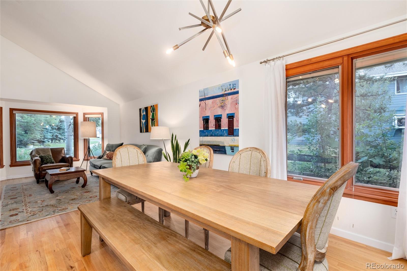 6 Tecoma Circle