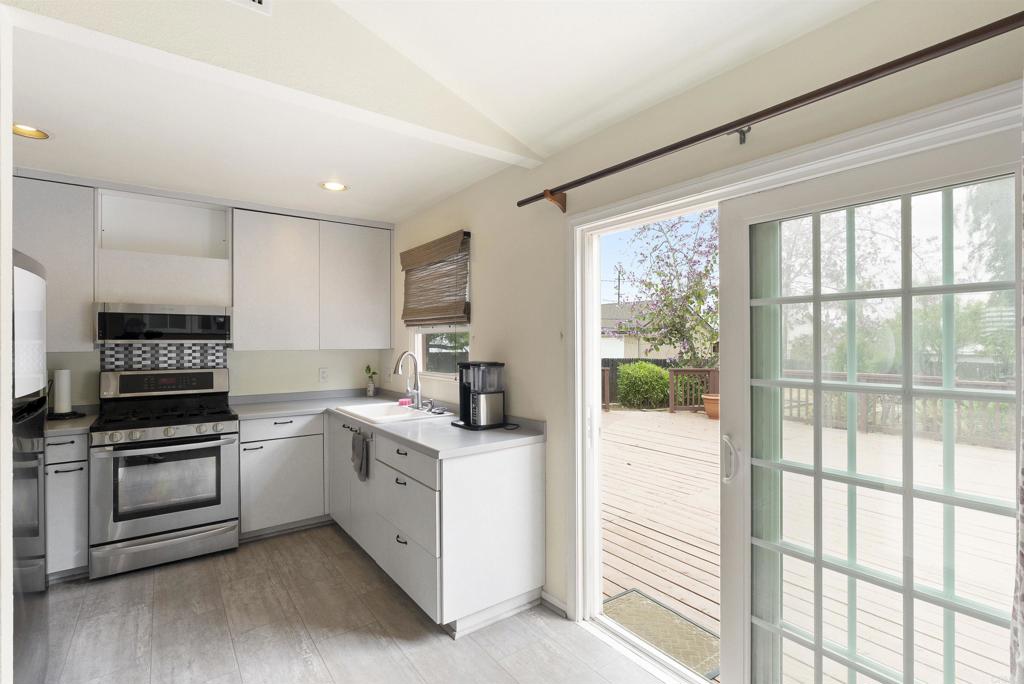 1265 Dawnridge Avenue