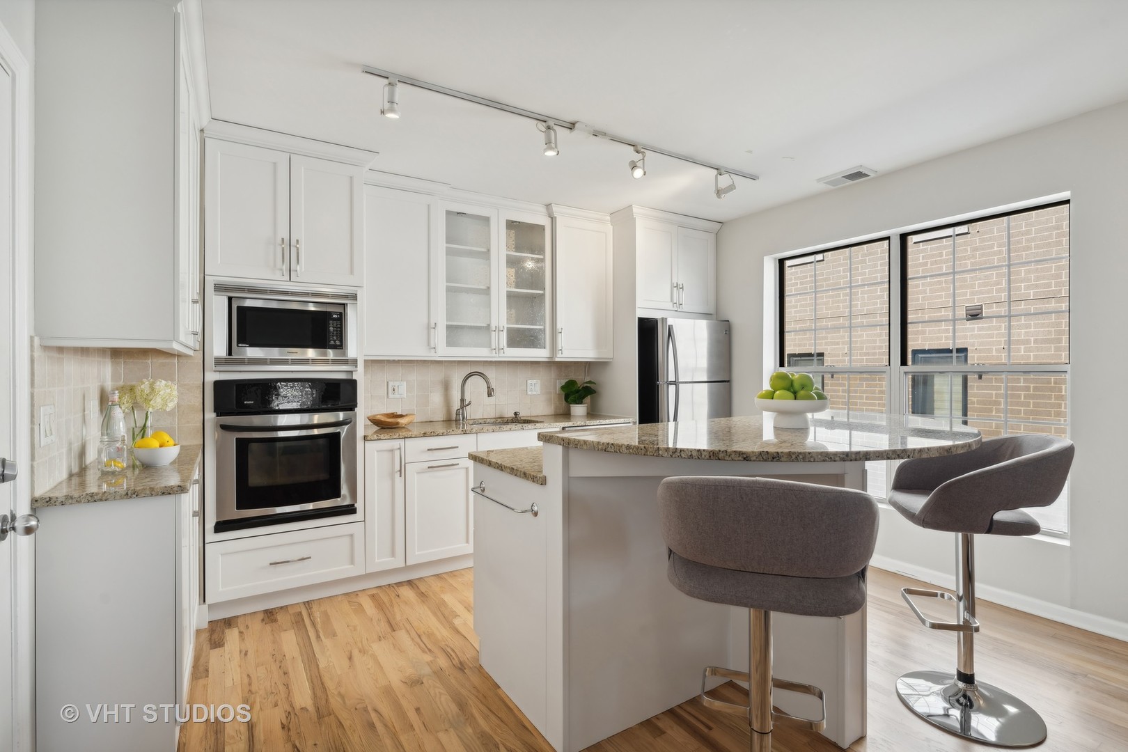1640 W Diversey Parkway Unit: 6