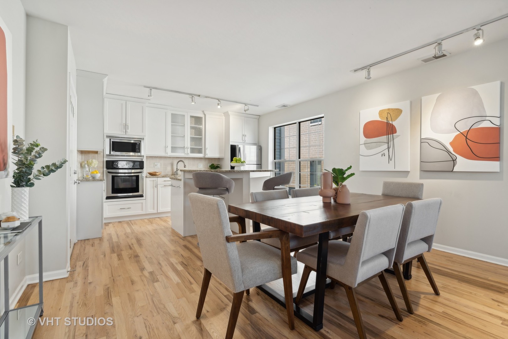 1640 W Diversey Parkway Unit: 6