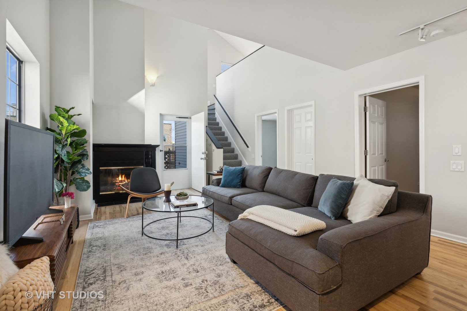 1640 W Diversey Parkway Unit: 6
