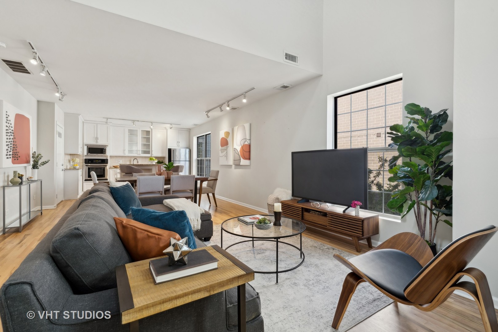 1640 W Diversey Parkway Unit: 6