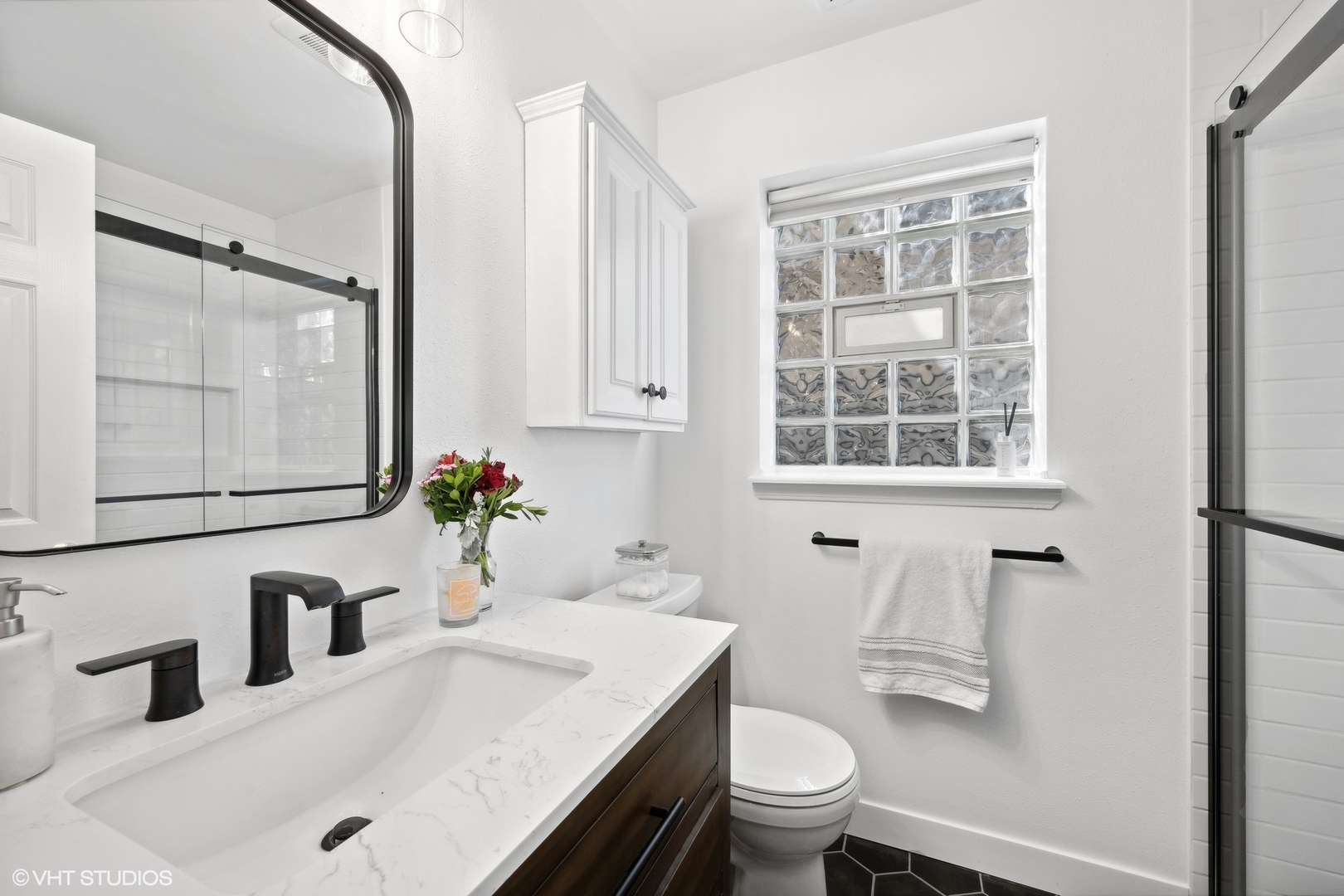 2138 W Potomac Avenue Unit: 3