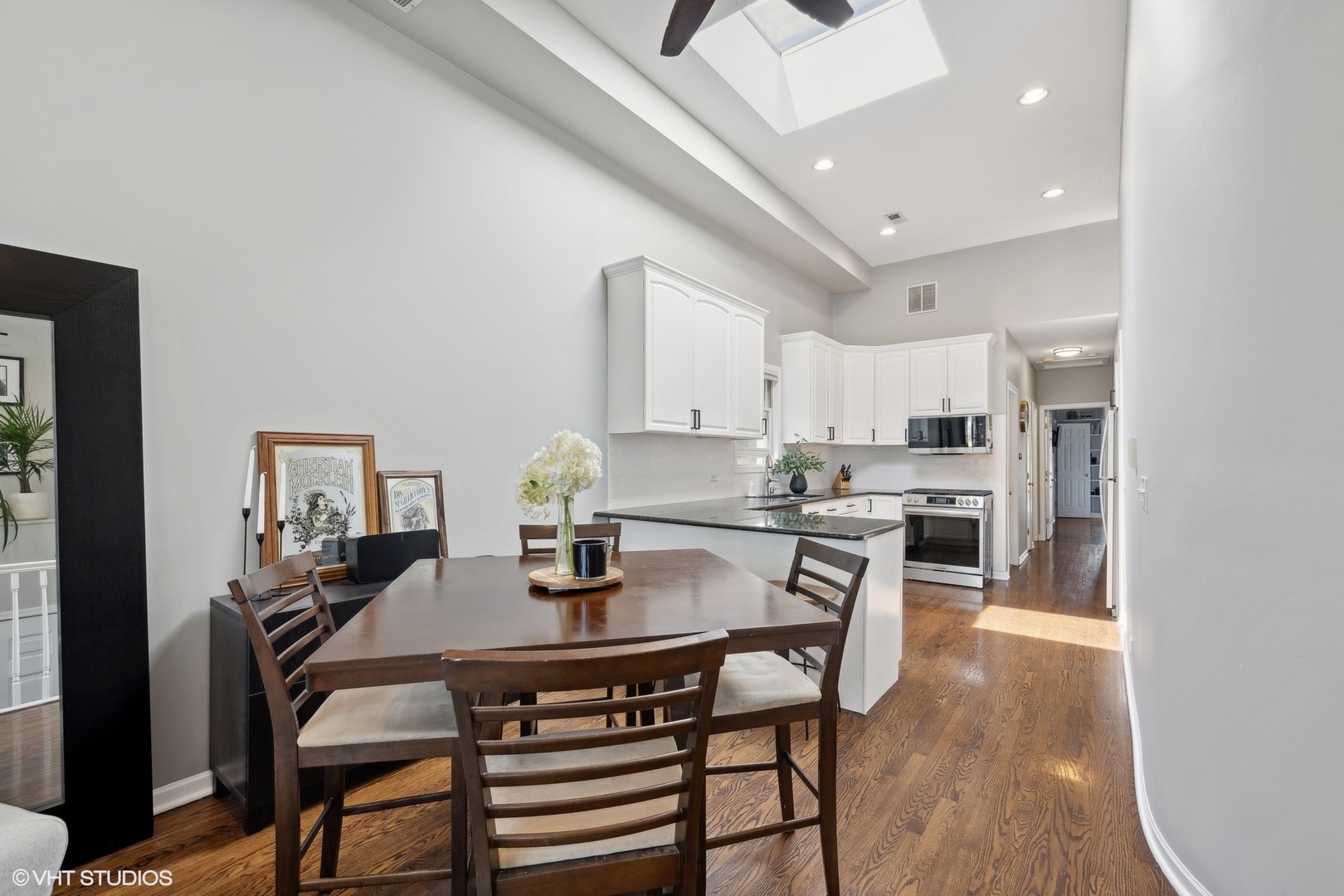 2138 W Potomac Avenue Unit: 3