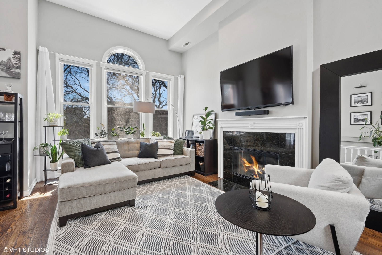 2138 W Potomac Avenue Unit: 3