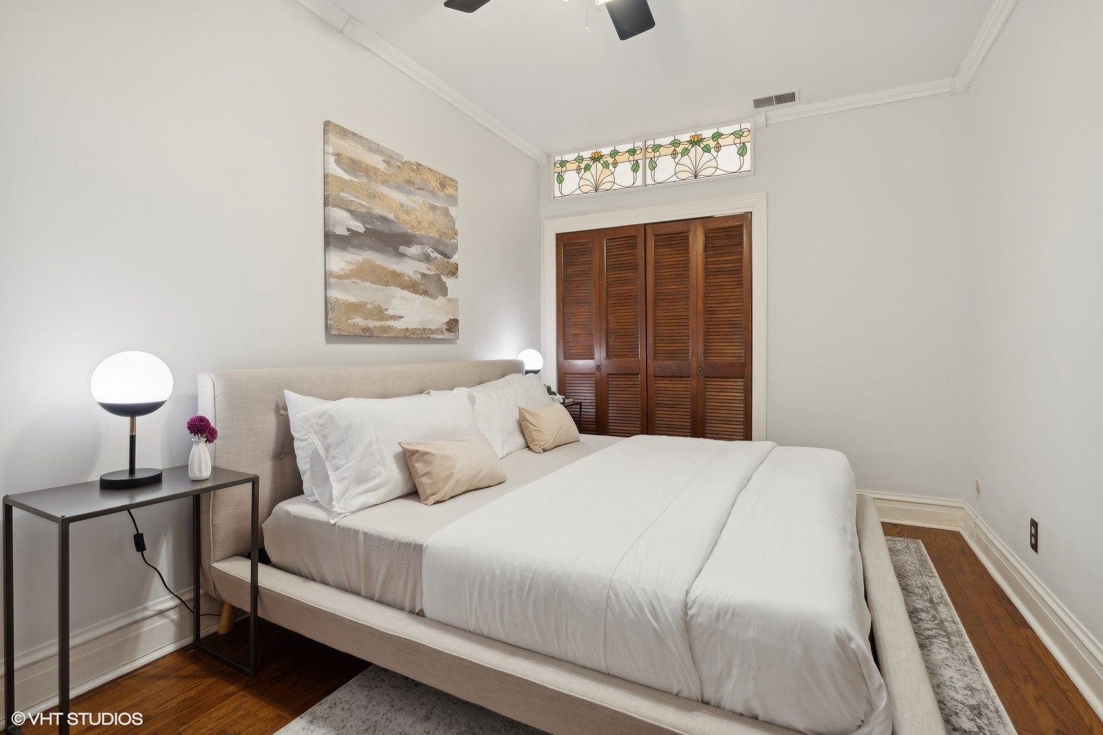 2736 N SEMINARY Avenue Unit: 2