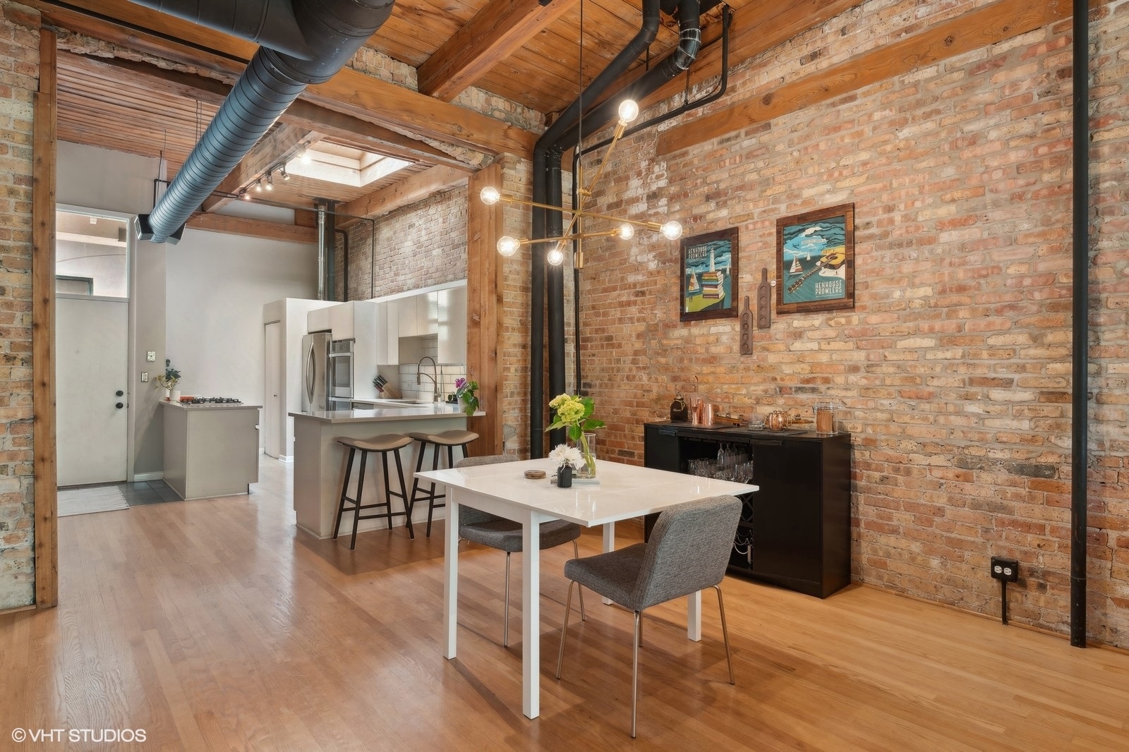 1737 N Paulina Street Unit: 303
