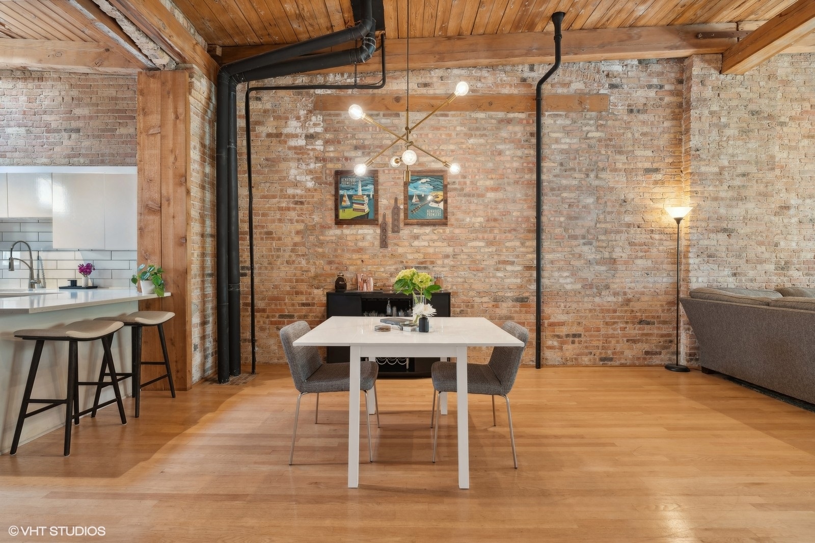 1737 N Paulina Street Unit: 303