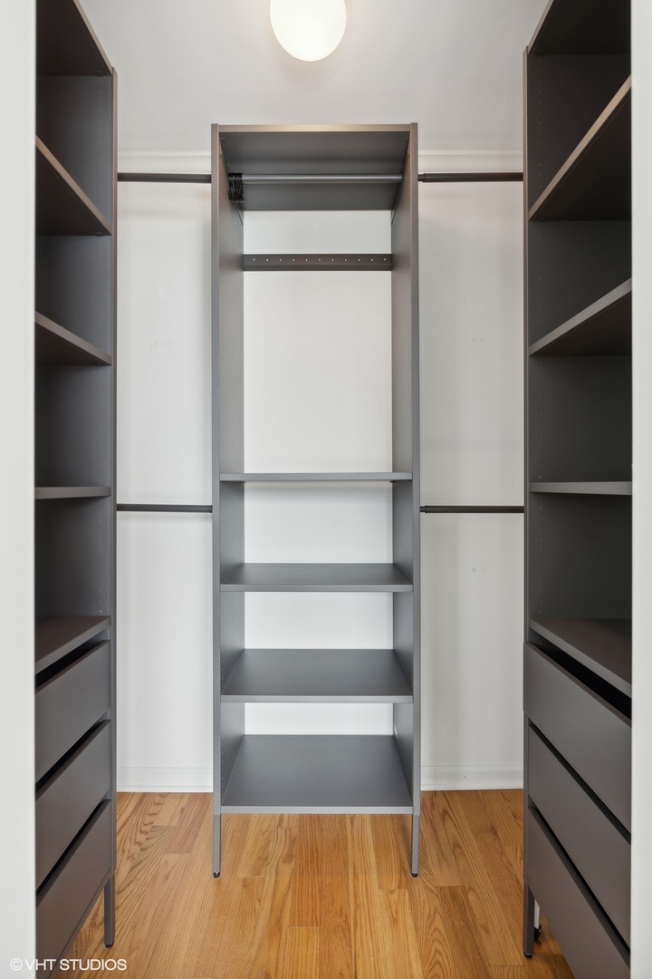 195 N Harbor Drive Unit: 5404