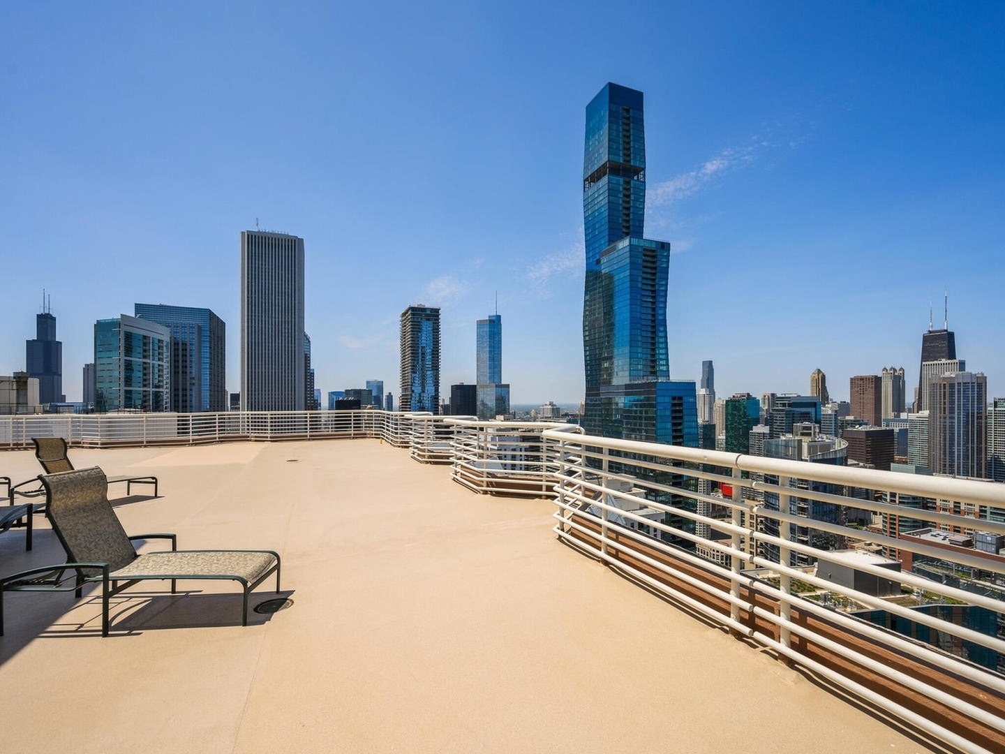 195 N Harbor Drive Unit: 5404