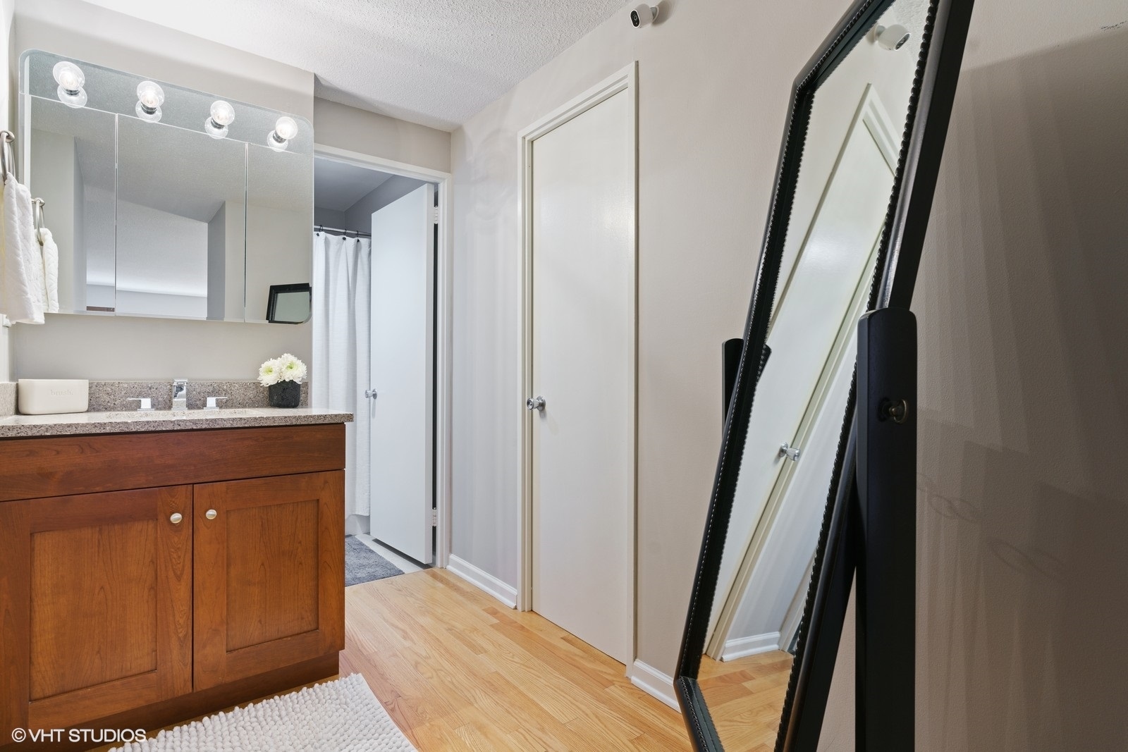 1415 N Dearborn Street Unit: 11B