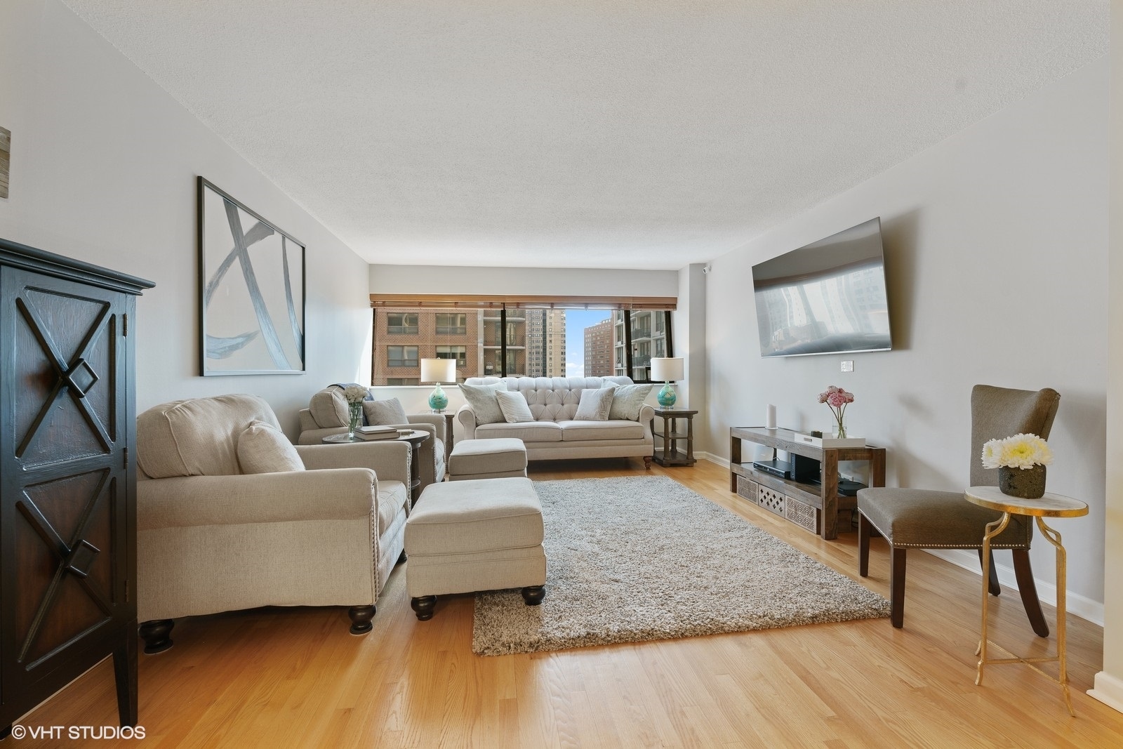 1415 N Dearborn Street Unit: 11B