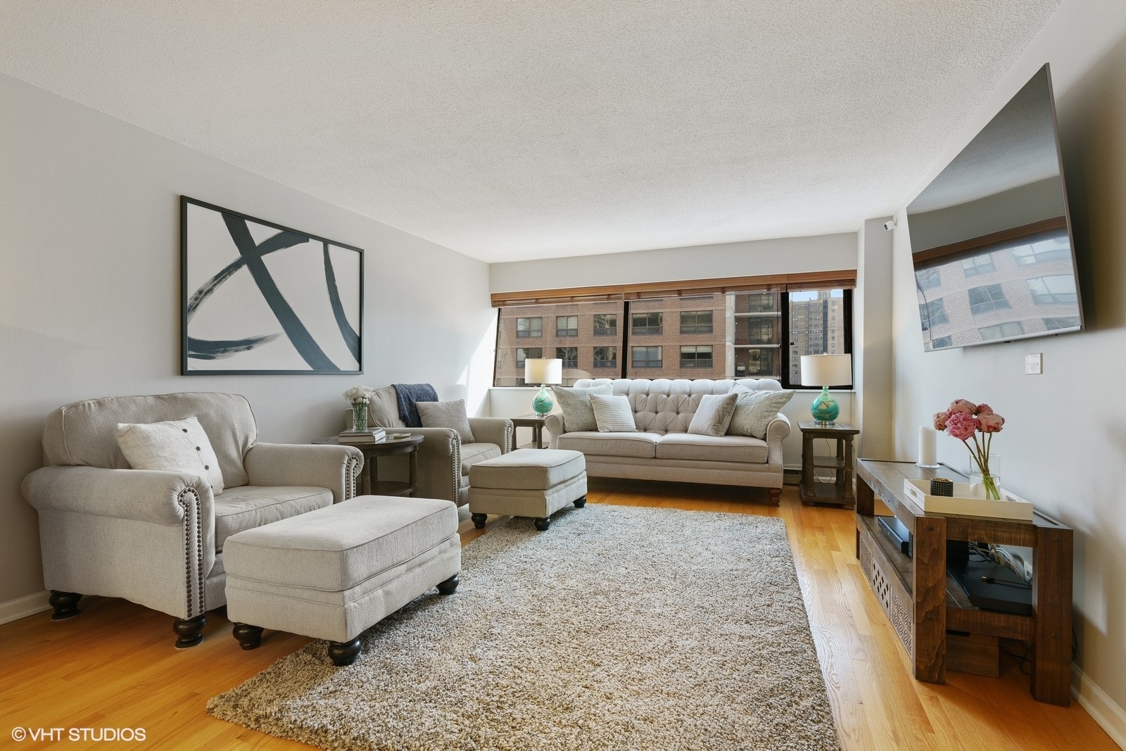 1415 N Dearborn Street Unit: 11B