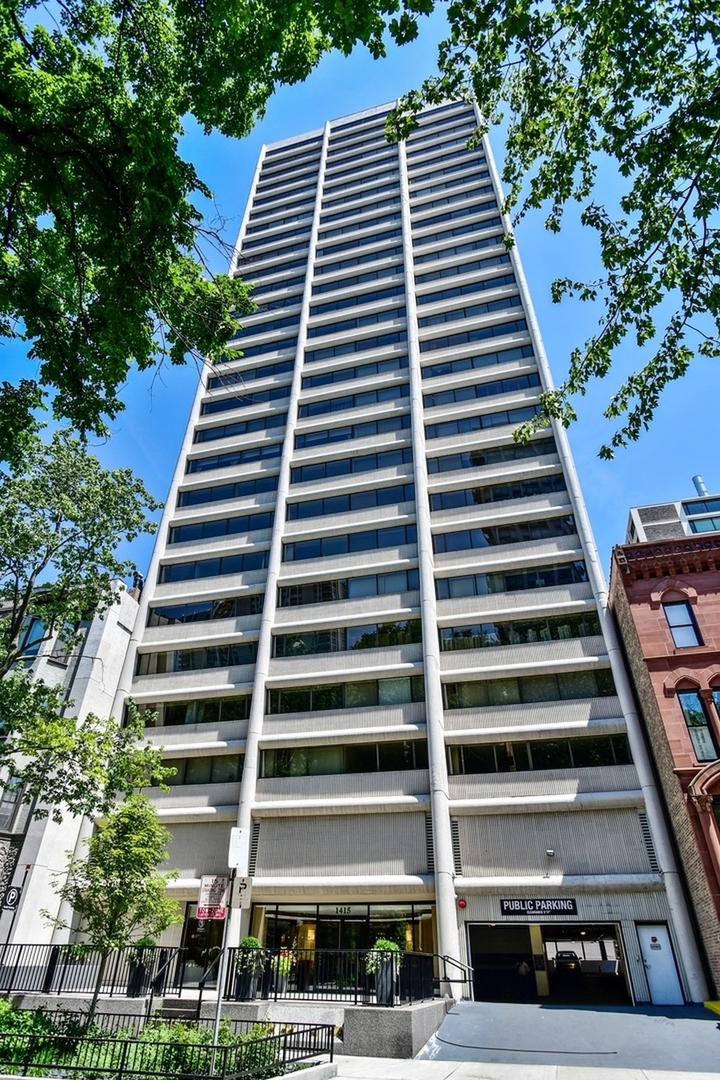 1415 N Dearborn Street Unit: 11B