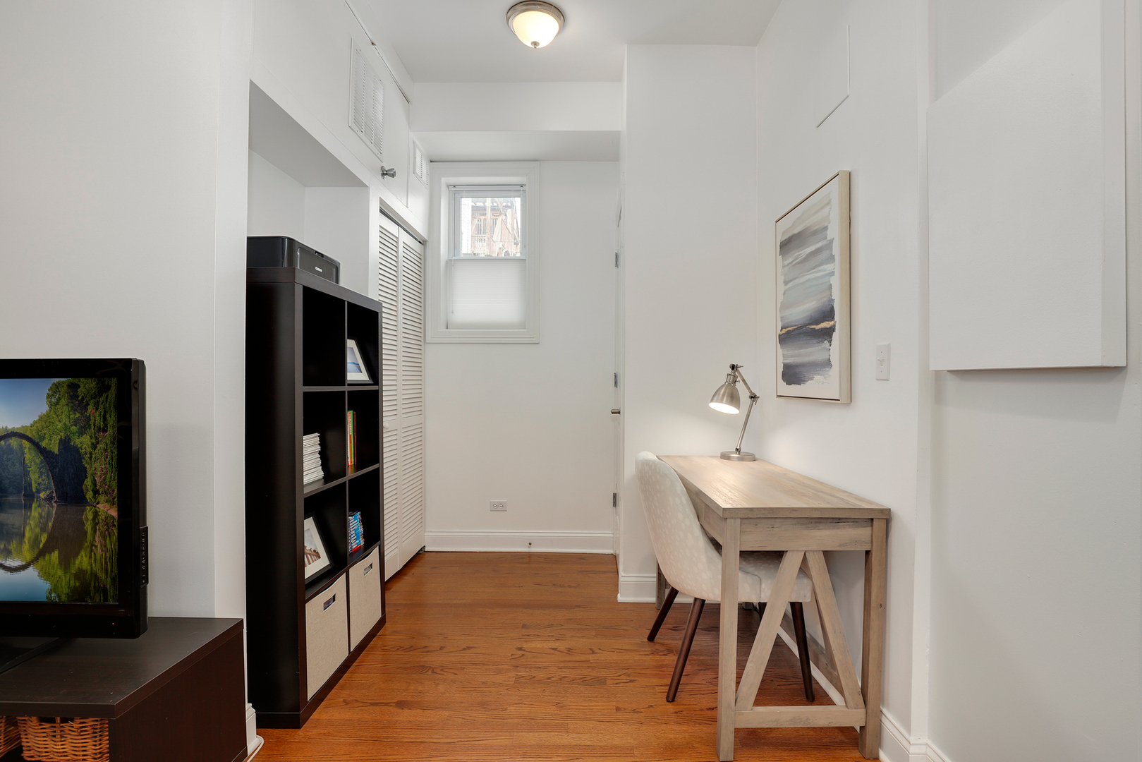 1025 N Wood Street Unit: 1R