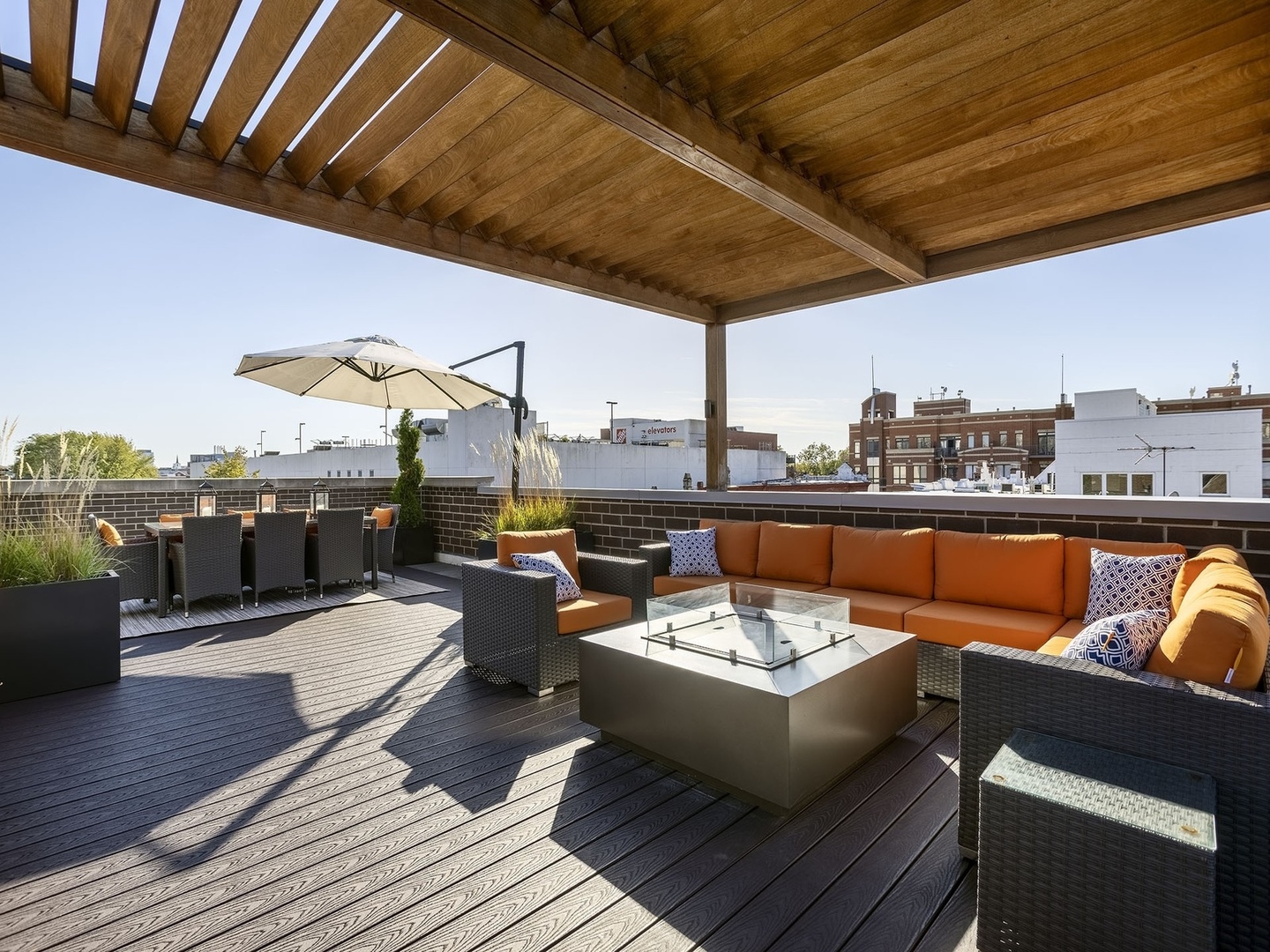 738 W Schubert Avenue Unit: 3