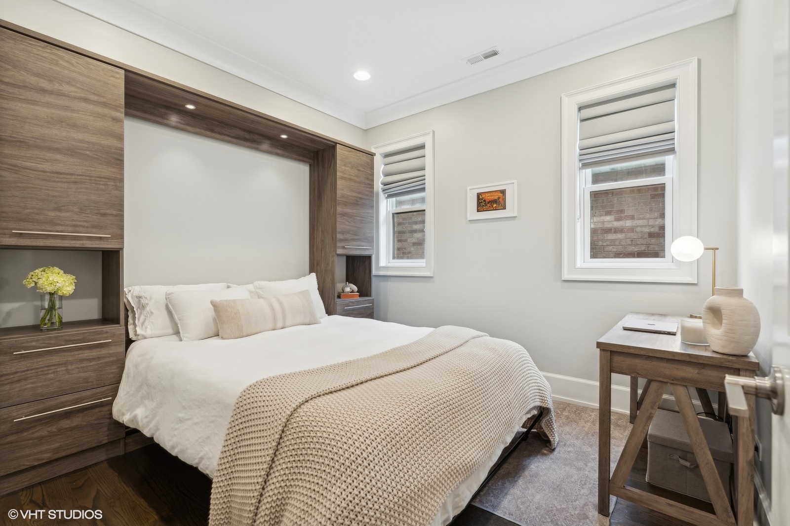 738 W Schubert Avenue Unit: 3