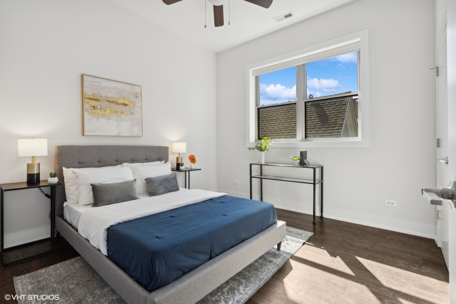 3518 W wabansia Avenue Unit: 2