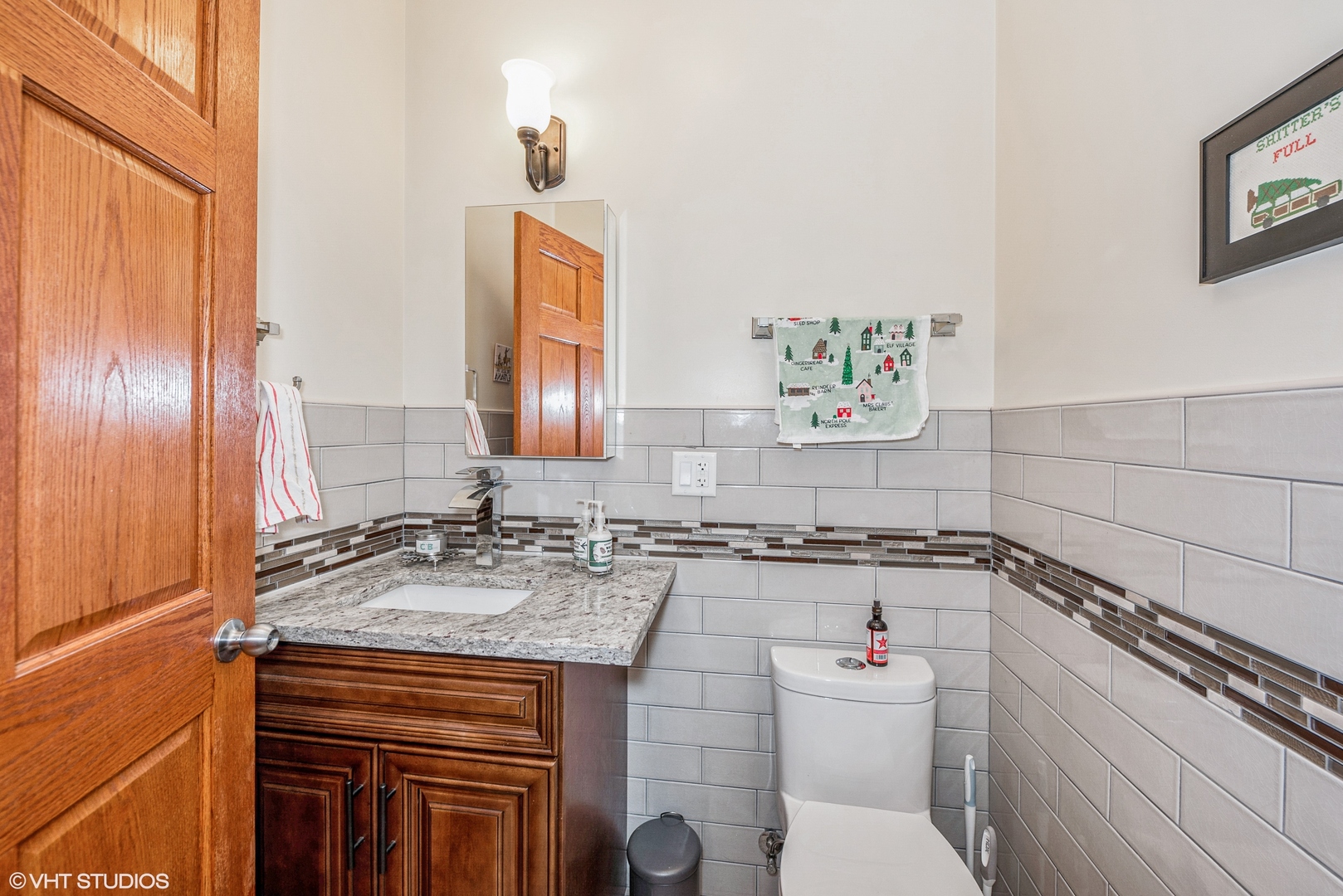 3037 W Lyndale Street Unit: 2