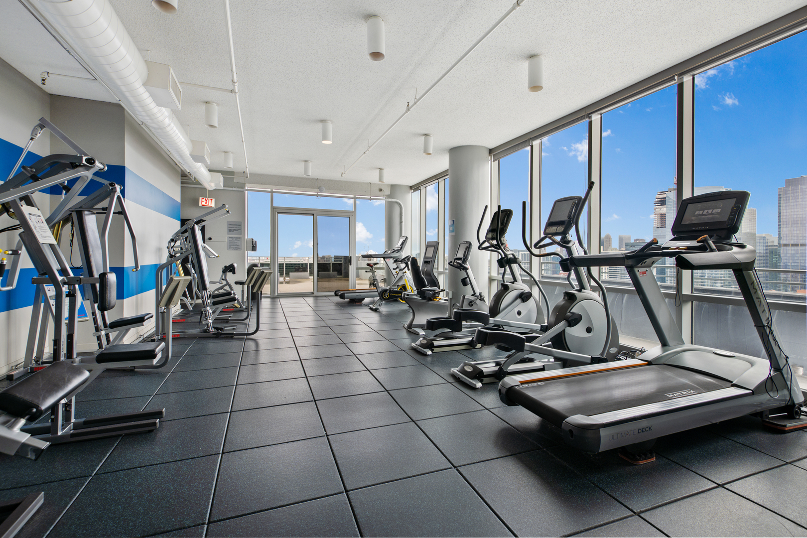 737 W Washington Boulevard Unit: 2510