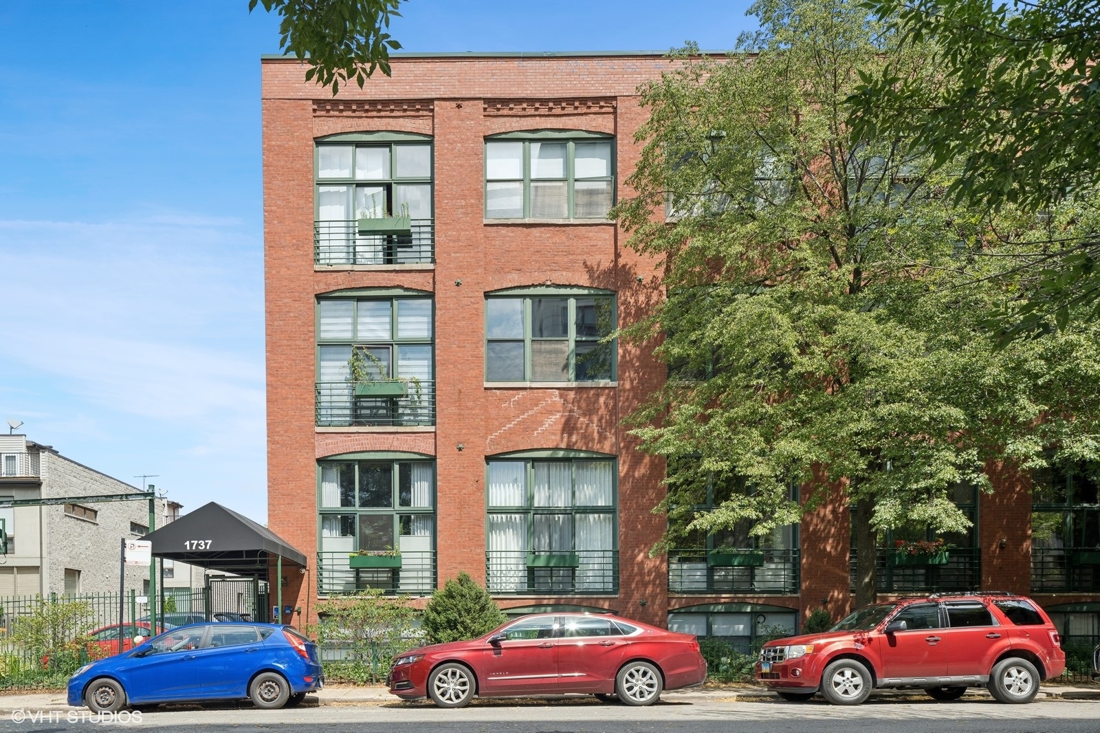 1737 N Paulina Street Unit: 302