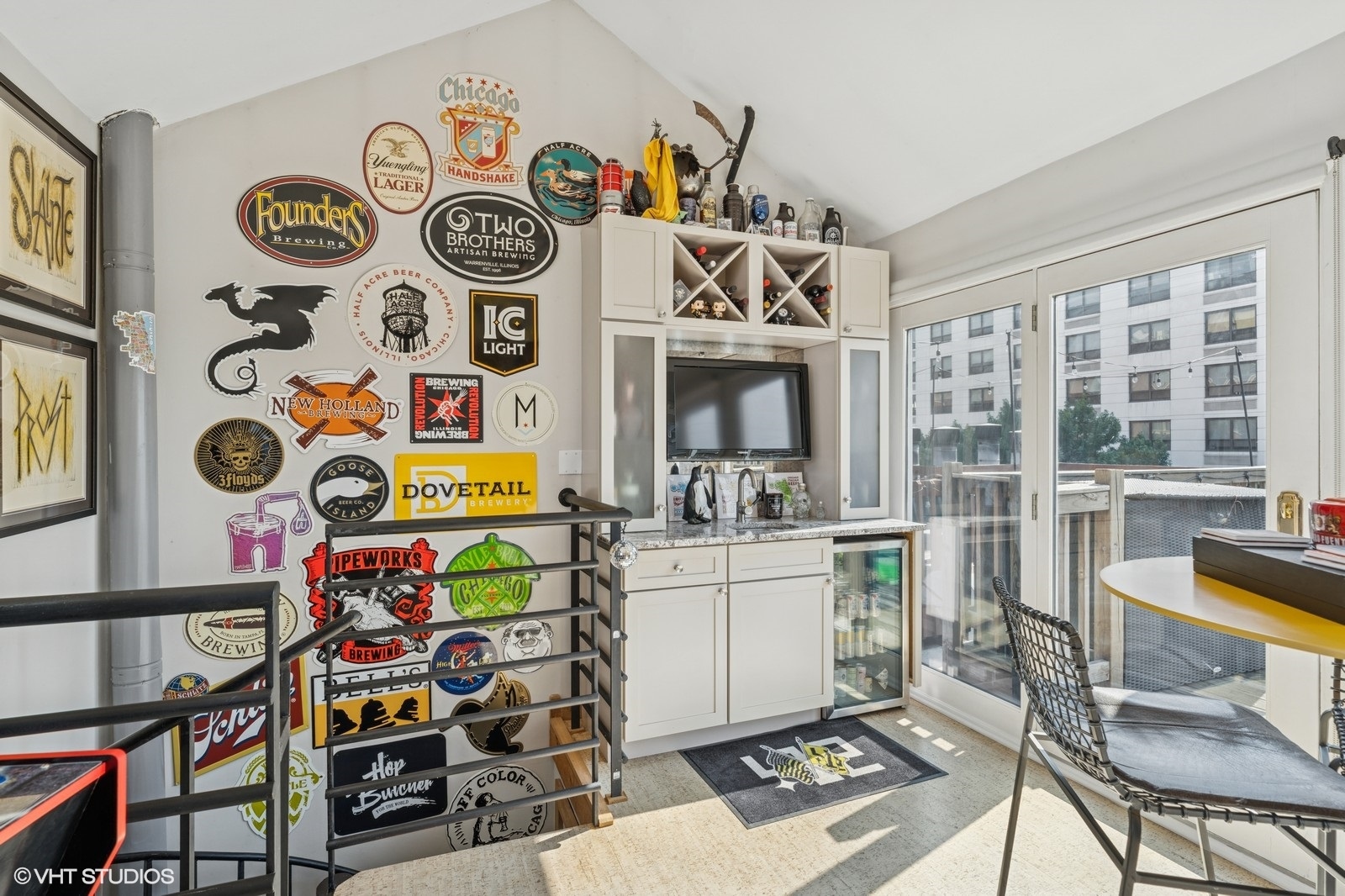 1737 N Paulina Street Unit: 302