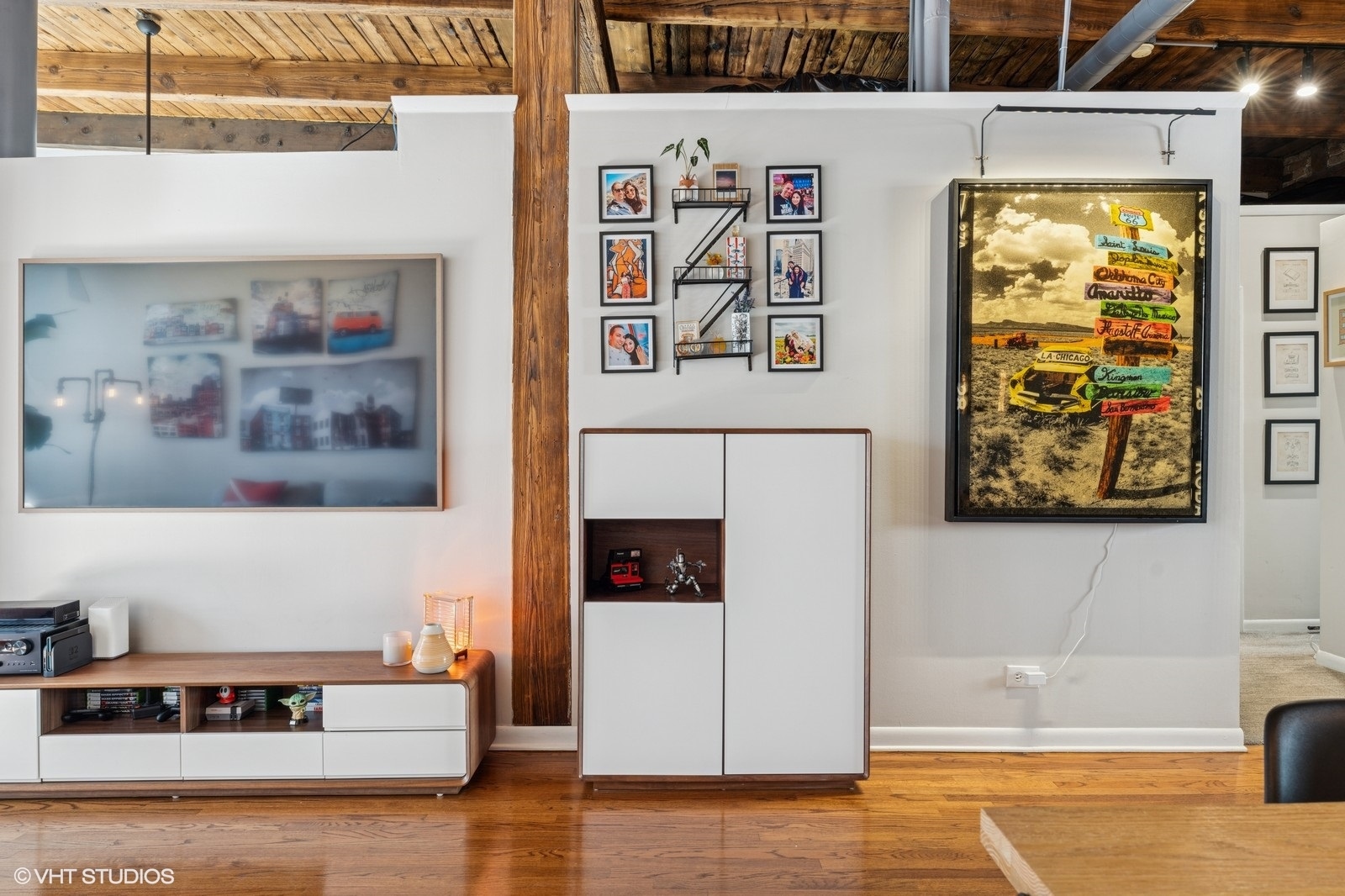 1737 N Paulina Street Unit: 302
