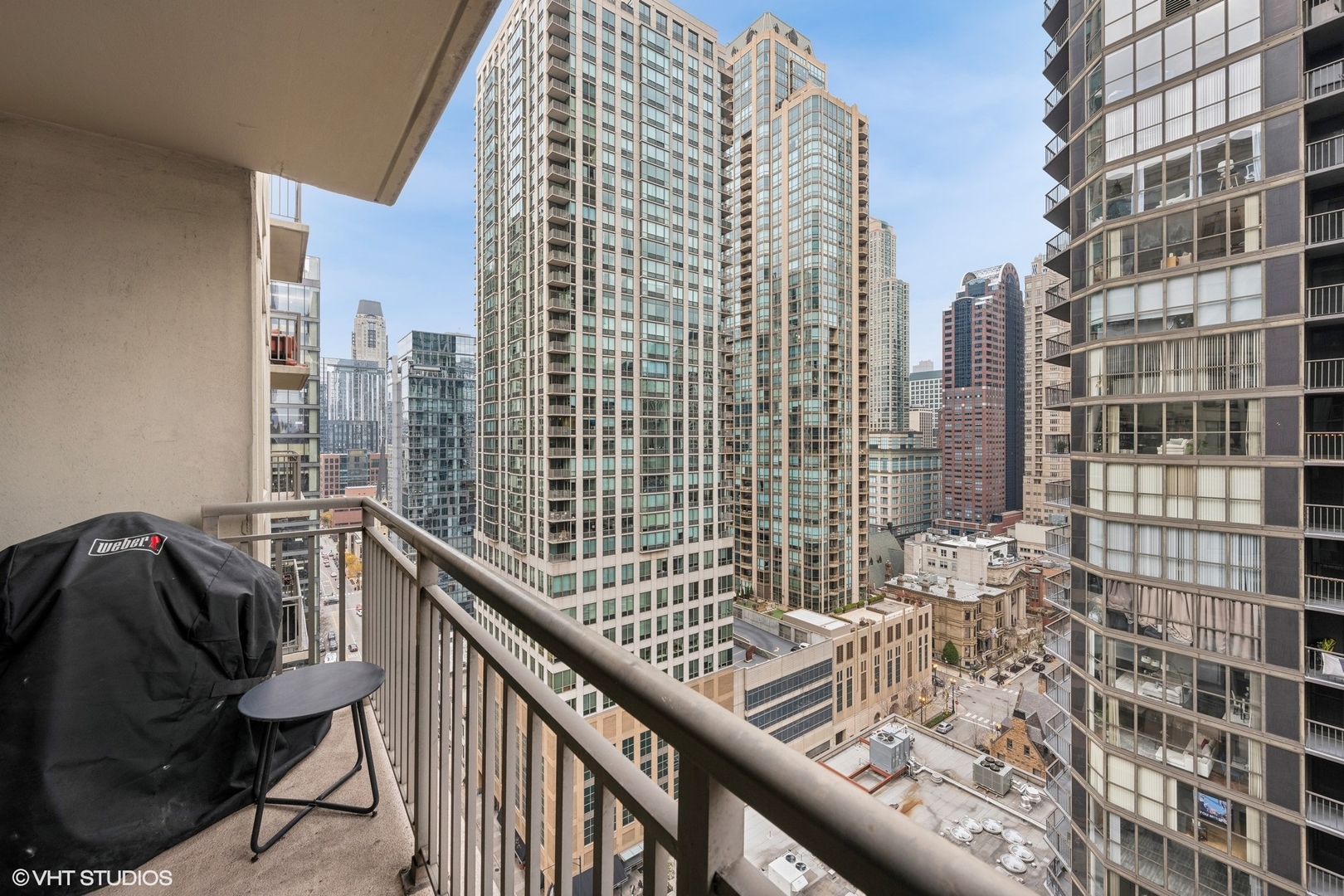 630 N STATE Street Unit: 2103