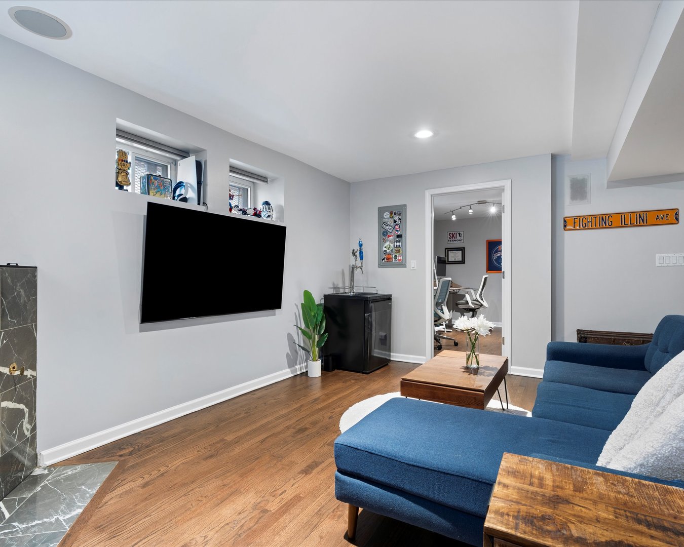 514 N Armour Street Unit: 1F