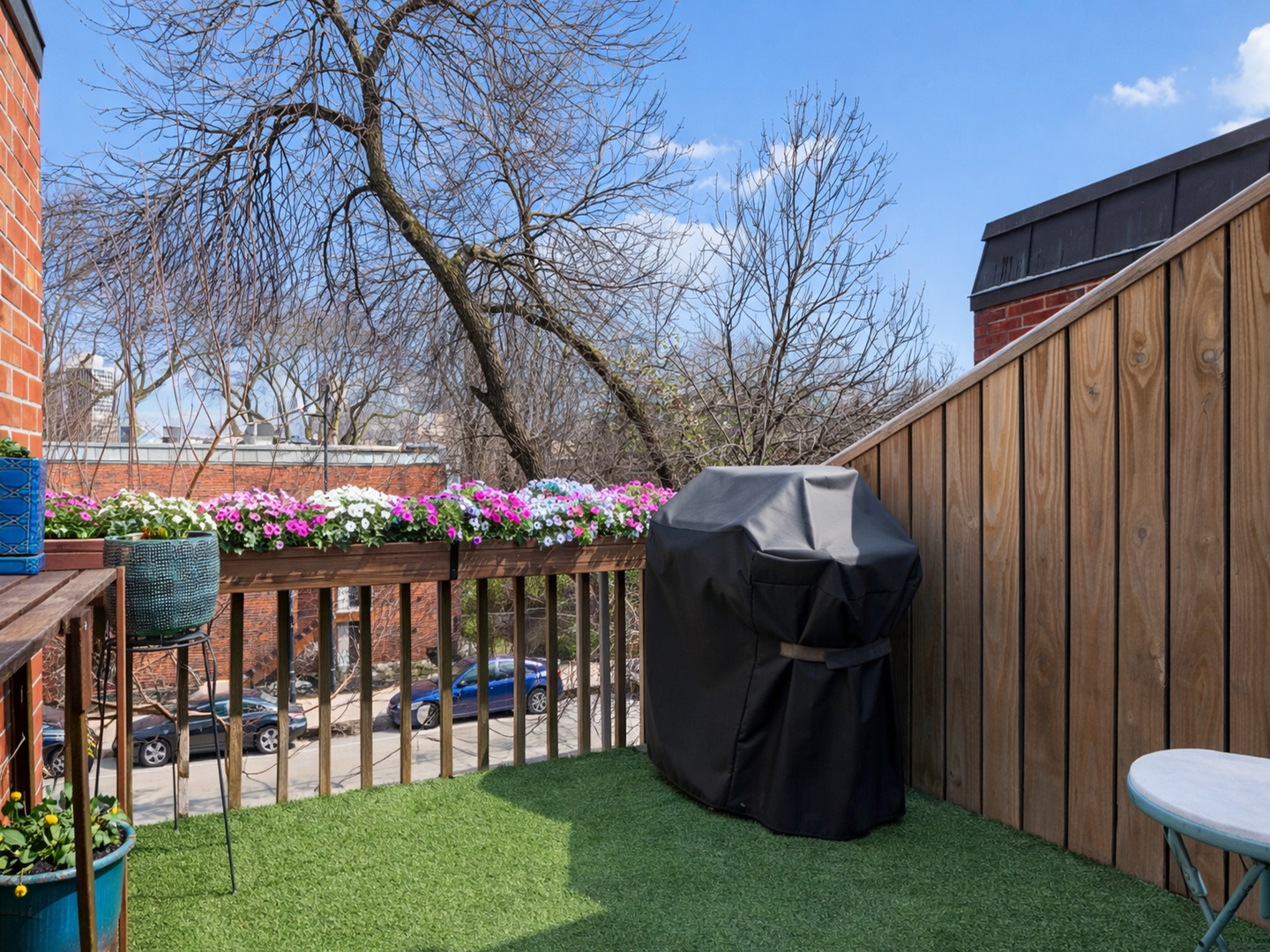 2140 N Lincoln Avenue Unit: 5306