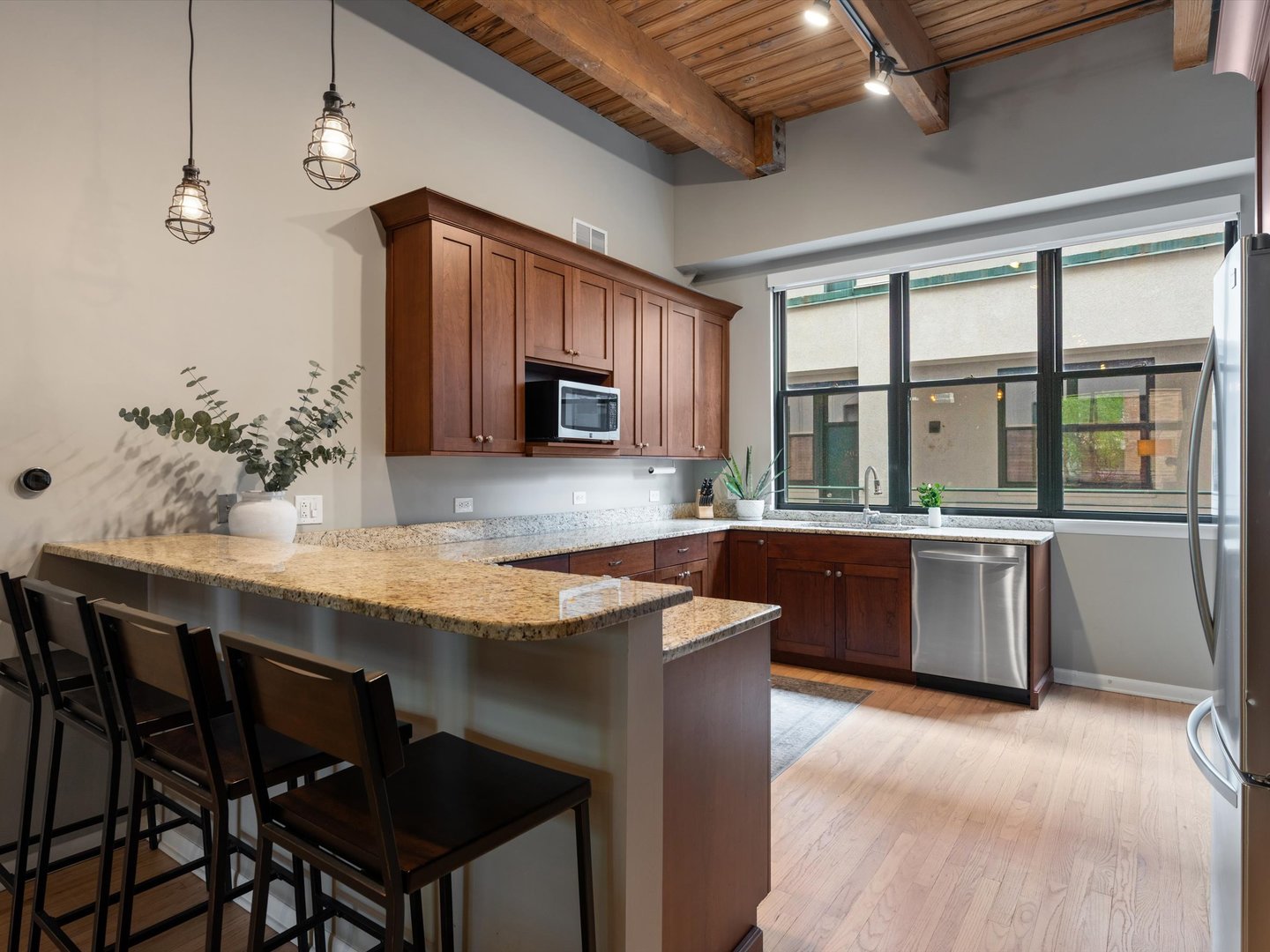 1737 N paulina Street Unit: 205