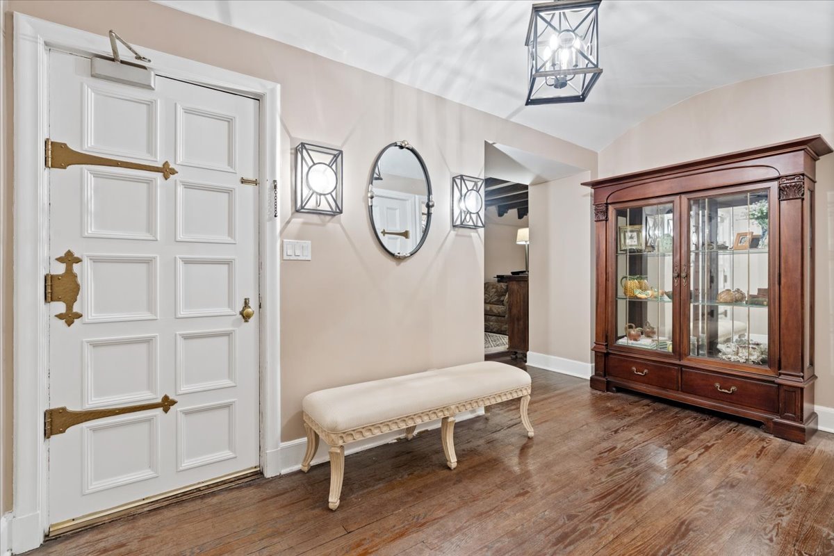 1320 N STATE Parkway Unit: 1A