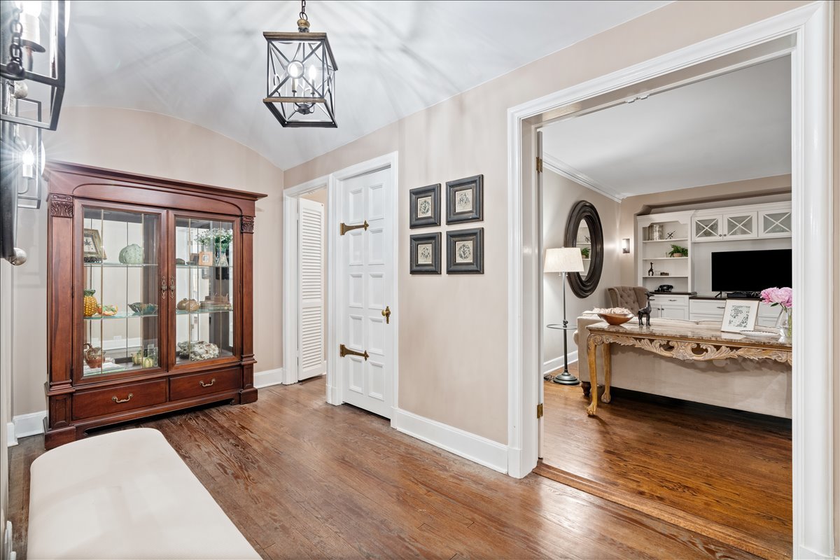 1320 N STATE Parkway Unit: 1A