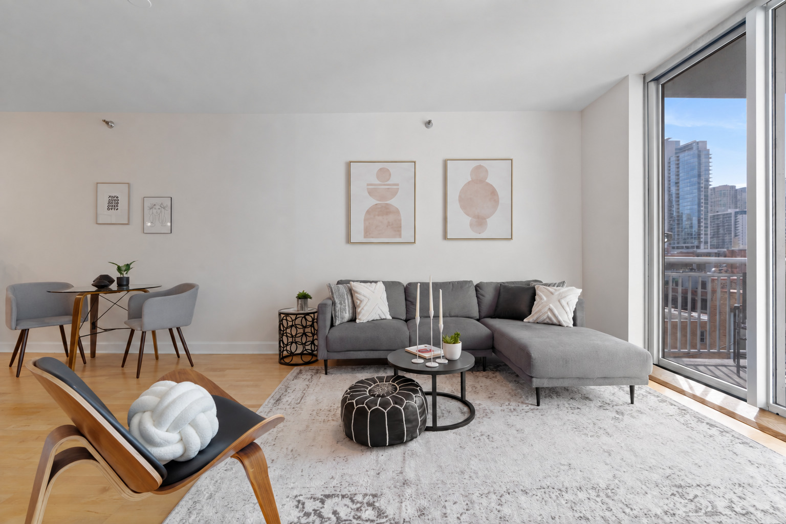 421 W HURON Street Unit: 908