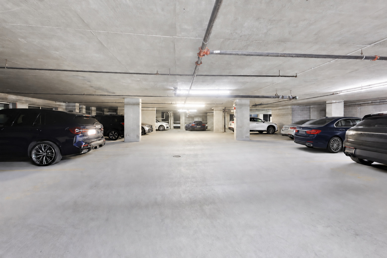 421 W HURON Street Unit: 908